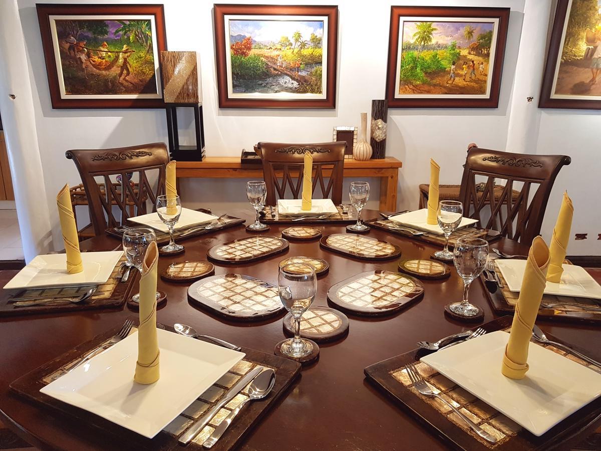 Stay Amare Villa Maria 1 Bacolod Exterior photo